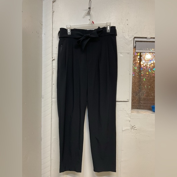 Athleta Pants - Athleta Black Skyline Pant II size 8